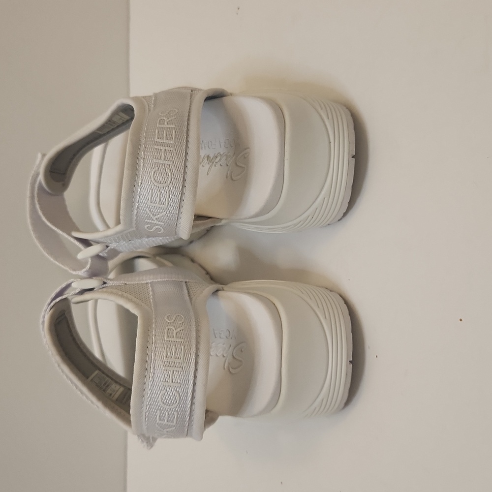 Skechers Women's Cali Uno New Sesh White Sandal Size 9 - Picture 4 of 10